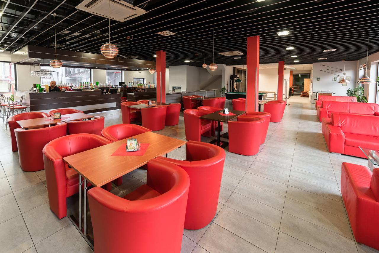 Hotel Zebetinsky Dvur Бърно Екстериор снимка